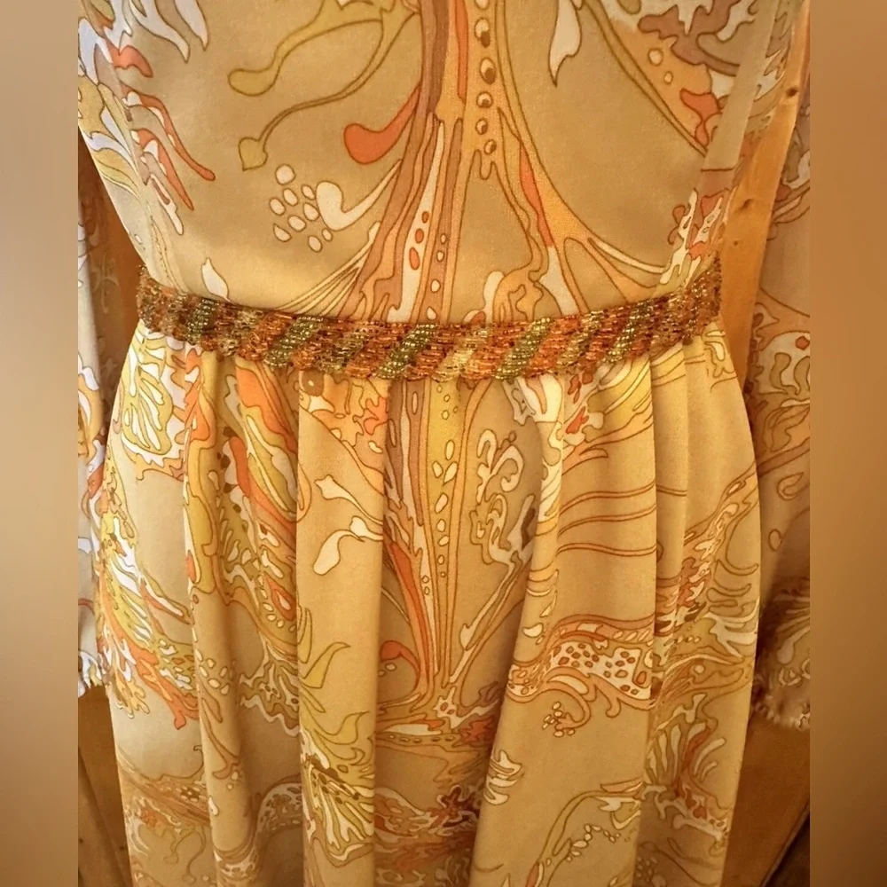 Hand Beaded Fred Rothschild Imperial Designs  1960’s elegant cocktail dress - Picture 5 of 11